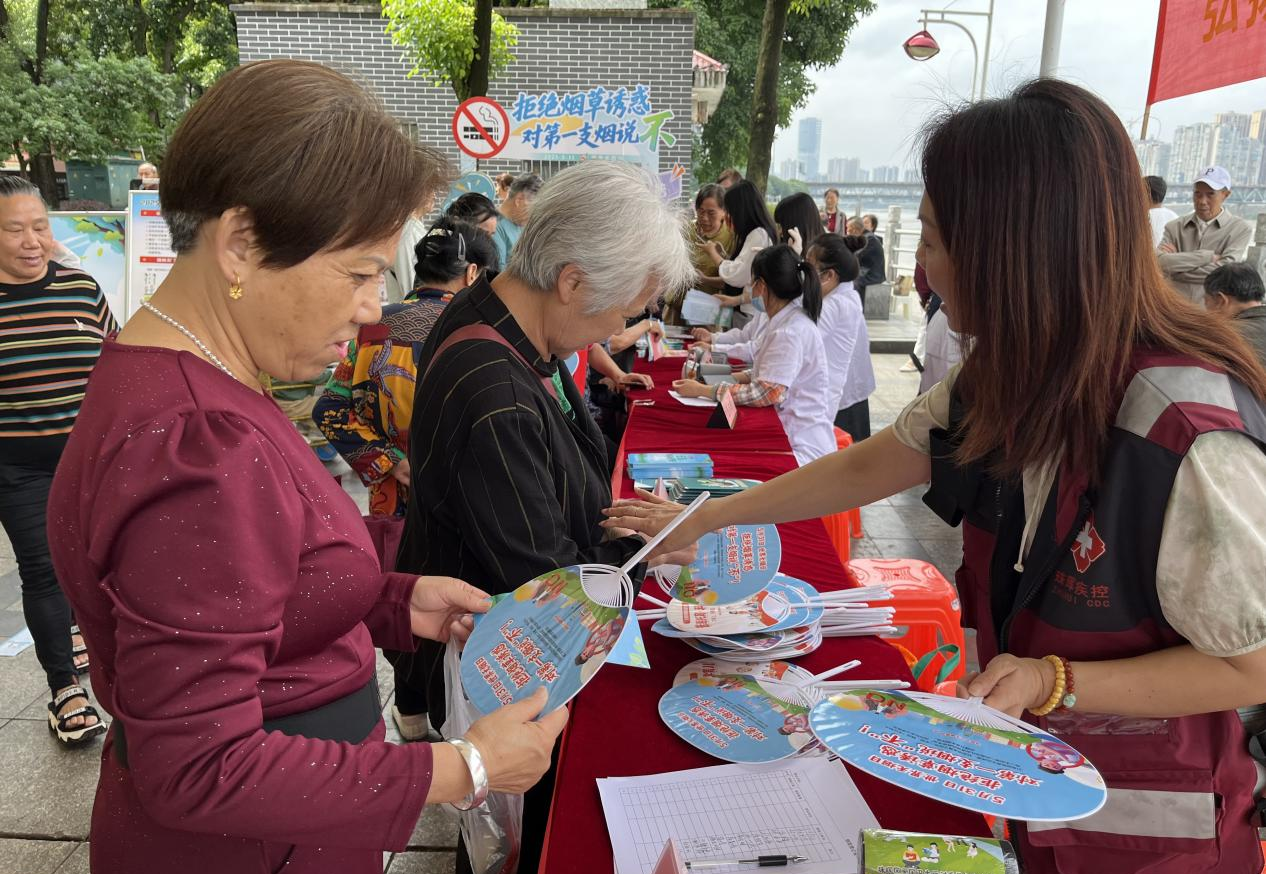 衡阳市珠晖区：多维度宣传控烟知识 全方位共筑健康防线