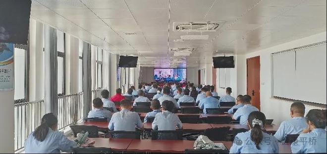 信阳市平桥区：健康科普专家进企业助力持续优化营商环境