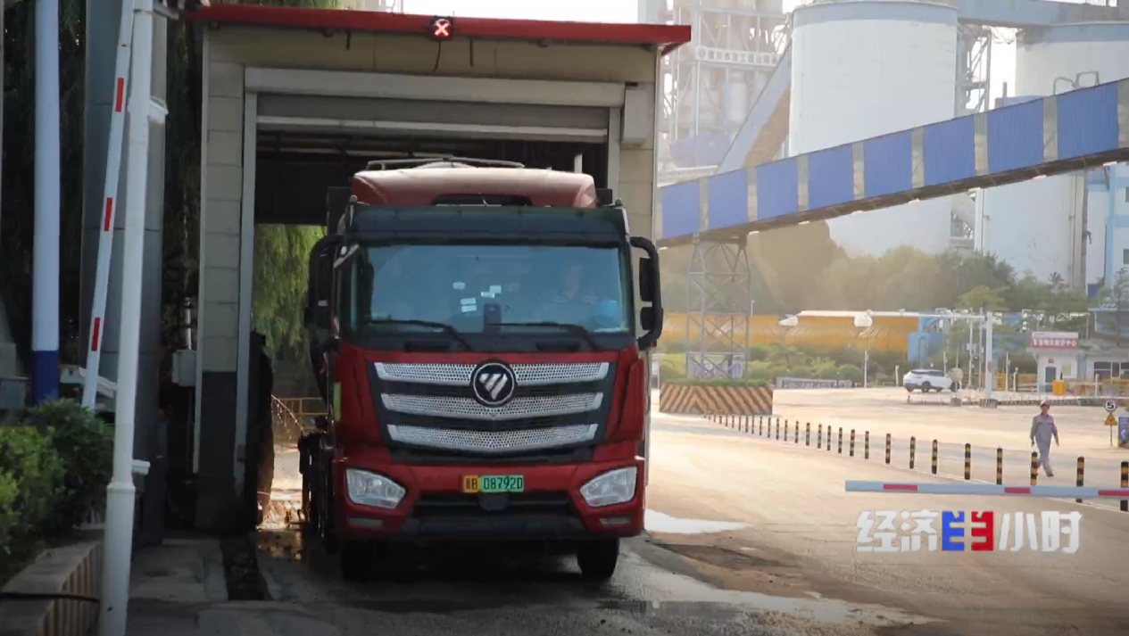 从灰霾笼罩到碧空如洗河北一年平均267天空气质量优良(图8)