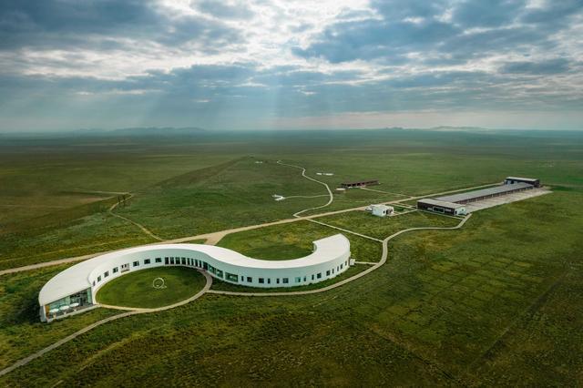 新中有你丨鄂尔多斯羊绒集团：以绿色科技重塑全球羊绒产业新标杆【全景新闻】(图3)