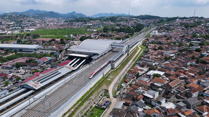 “人类和平与发展的崇高事业必将胜利！”——习近平总书记重要讲话揭示历史前进的必然逻辑(图5)