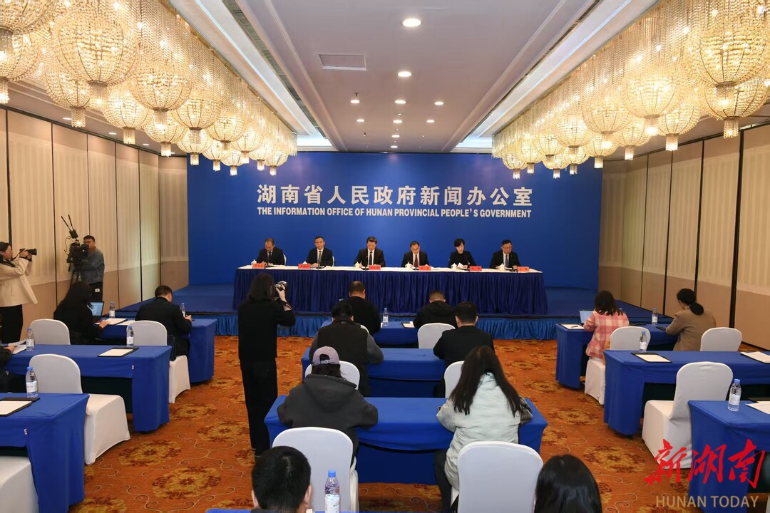 PM25平均浓度5年下降126%湖南空气环境质量持续改善(图1)