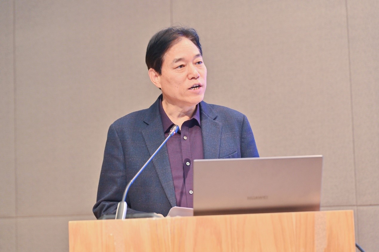 2025中国翻译协会医学语言服务专业委员会年会在创新港举办(图5)