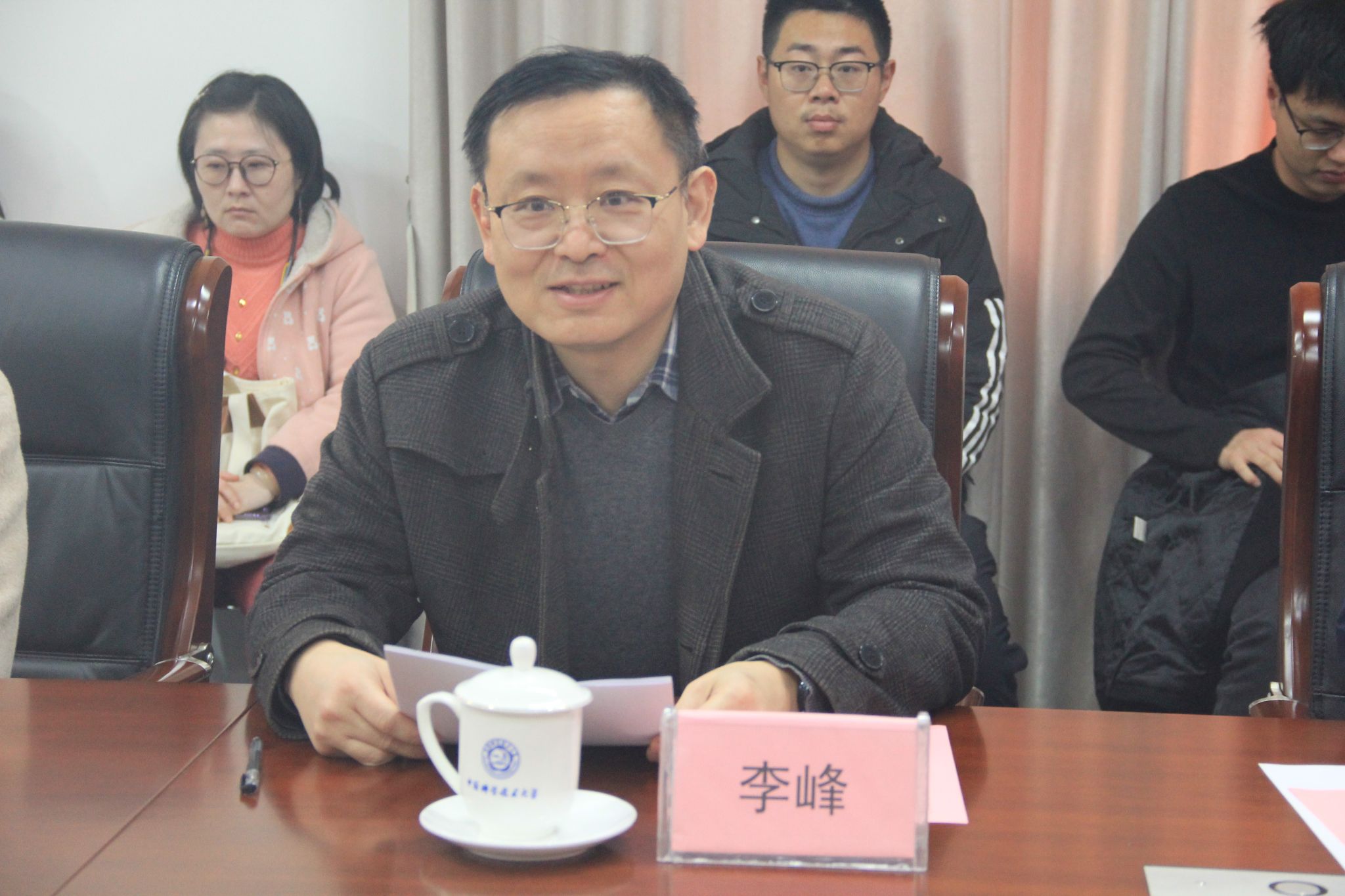 学校召开学生安全工作案例交流研讨会(图2)