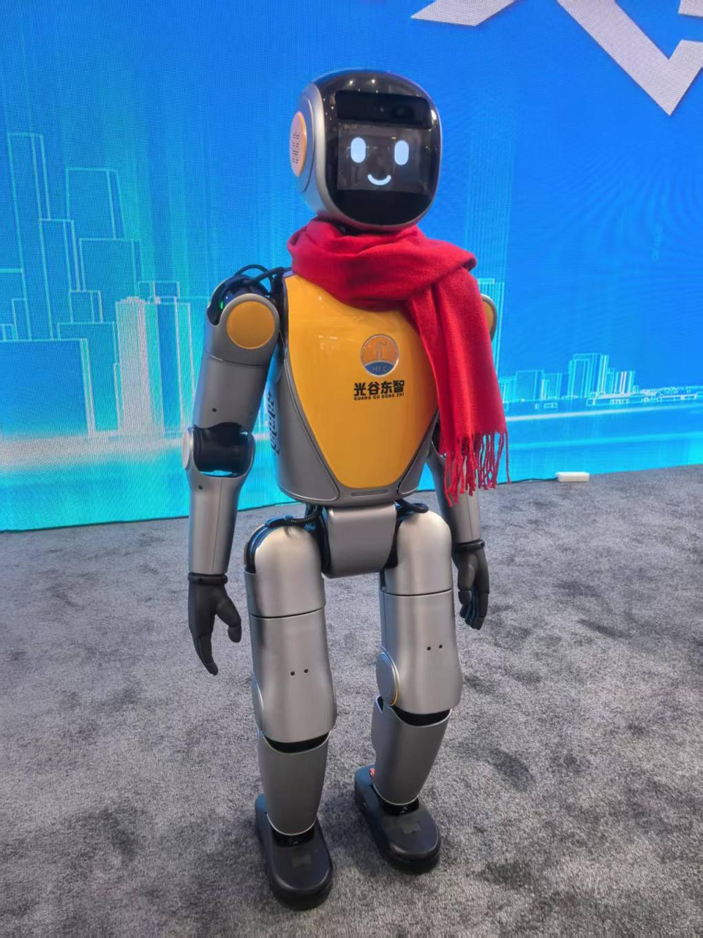 “老友”升级“新朋”首秀！湖北“新春第一会”Ta们硬核亮相(图6)